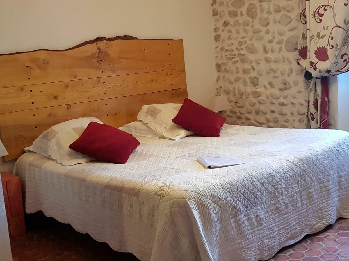 Bed & Breakfast Domaine De Bertrandy